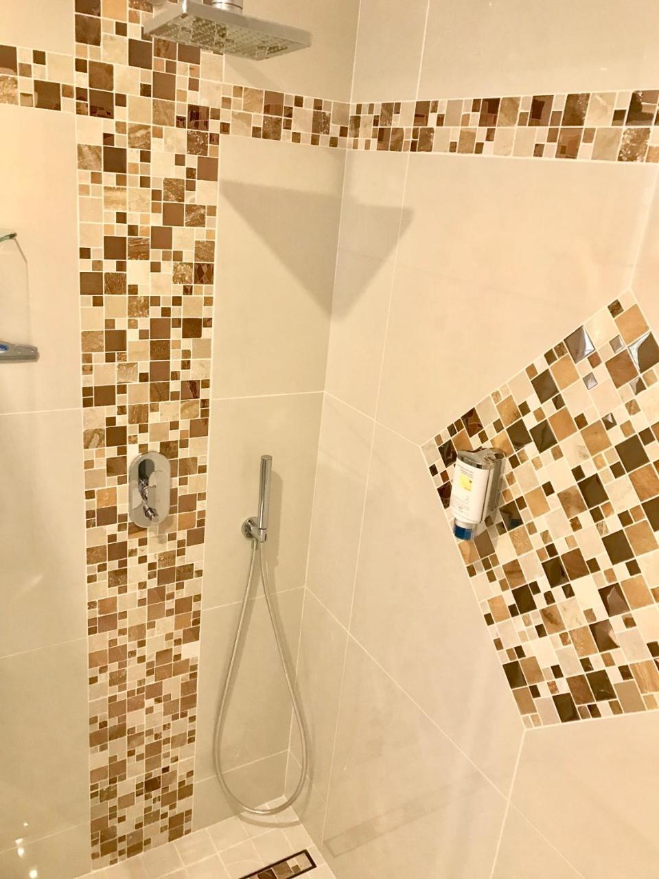 Grenadilla (Adults Only) Apartment Константия Екстериор снимка